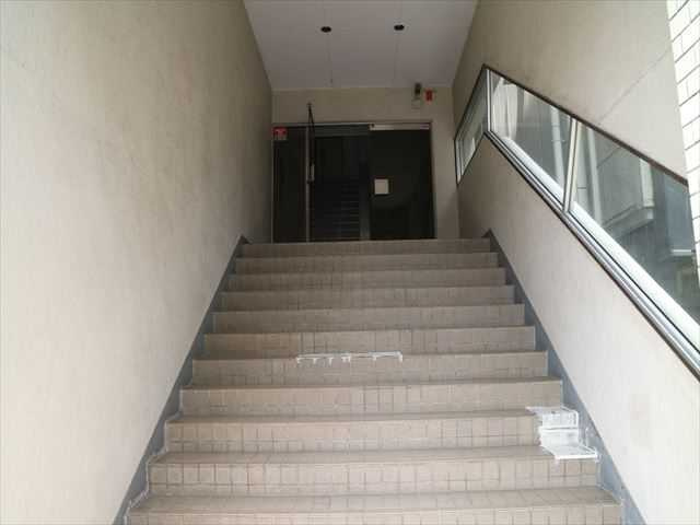 【名東区】ステーションビルのエントランス