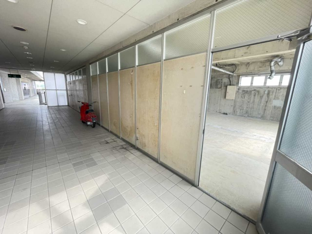 十塚 LEPUS(リーパスビル)のロビー