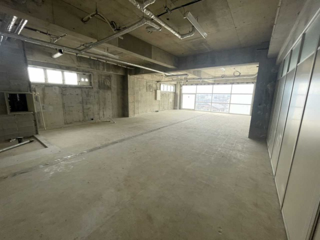 十塚 LEPUS(リーパスビル)のロビー