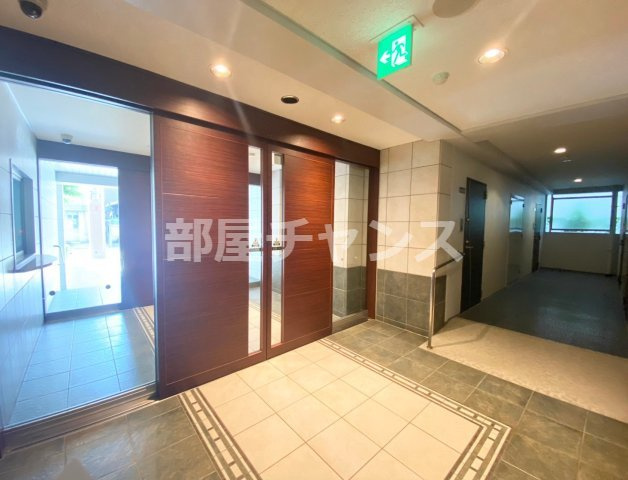 グランルージュ栄Ⅱのロビー