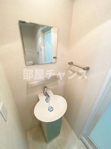 グランルージュ栄Ⅱの独立洗面台