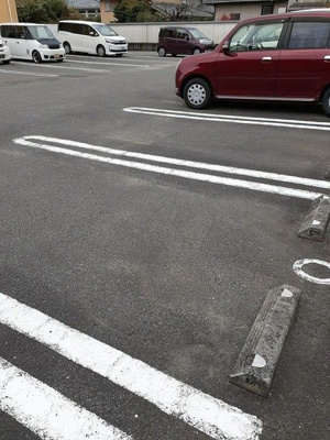 【駐車場】 | シャン・ドゥ・フルール