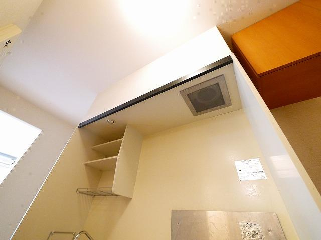 リュミエールみあとのキッチン|コンパクトなキッチンで掃除もラクラク