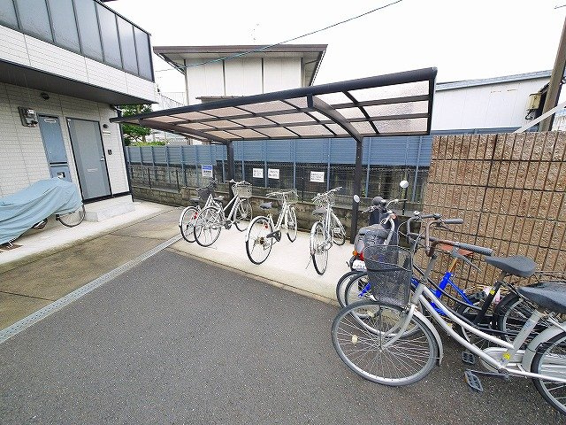 リュミエールみあとのその他共用部分|駐輪スペースになります