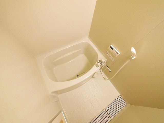 リュミエールみあとの浴室|ゆったり過ごせるお風呂です