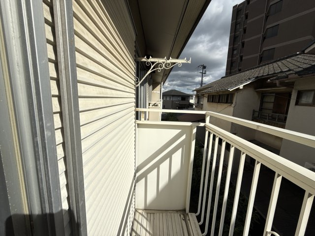 英賀保ハイツ３のバルコニー