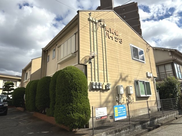 英賀保ハイツ３のエントランス