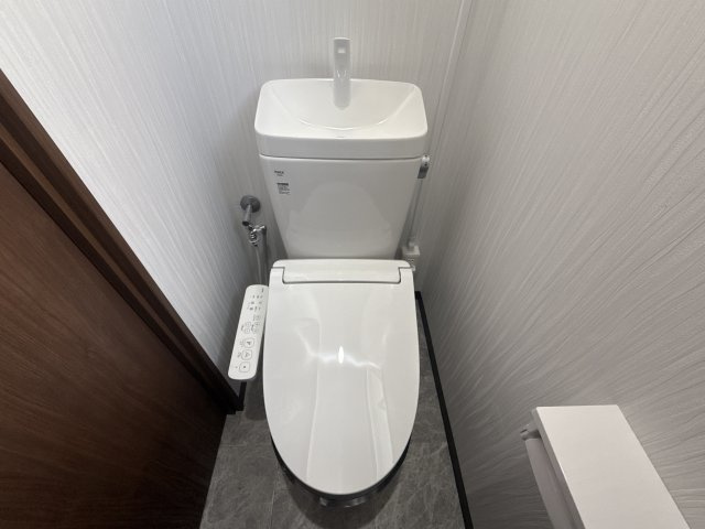 英賀保ハイツ３のトイレ