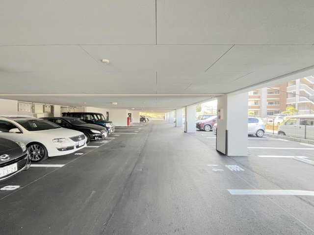 JGMレクリオ周船寺の駐車場