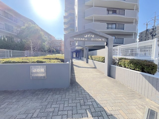 JGMレクリオ周船寺のエントランス