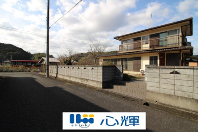 【前面道路含む現地写真】 | 山陽小野田市大休団地中古二階建