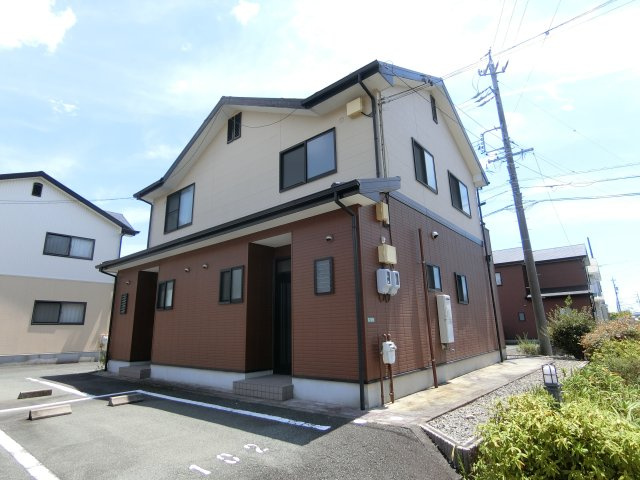 イーストサイドテラスの外観
