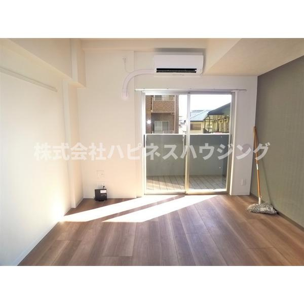 H&K KASHIWA HILLS～エイチアントケーカシワヒルズ～の居間・リビング