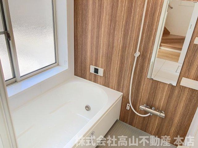 エクリュ光岡　Bの浴室
