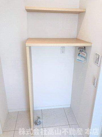 エクリュ光岡　Bの玄関