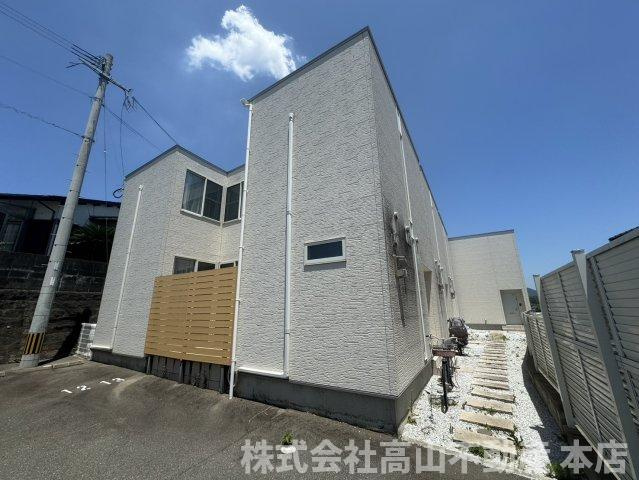 エクリュ光岡　B