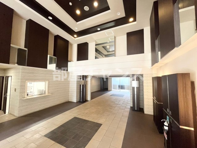 エステムプラザ名古屋駅前プライムタワーのロビー