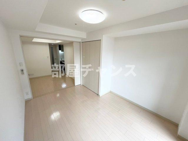 エステムプラザ名古屋駅前プライムタワーの寝室|ゆとりの広さです