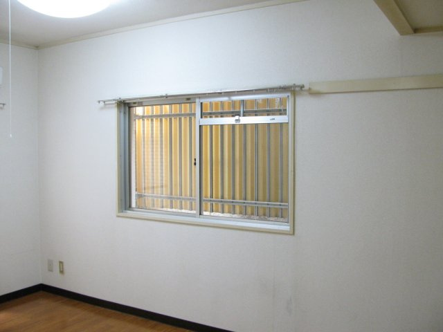 コーポ菊坂の洋室|※写真は同タイプの別室になります