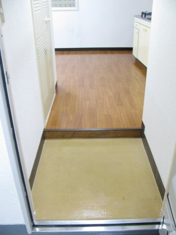 コーポ菊坂の玄関|※写真は同タイプの別室になります