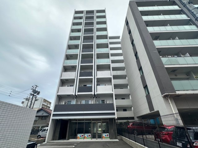 NEUA NARUMIの外観