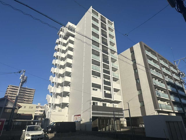 NEUA NARUMIの外観