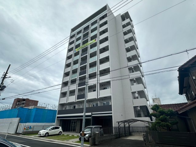 NEUA NARUMIの外観
