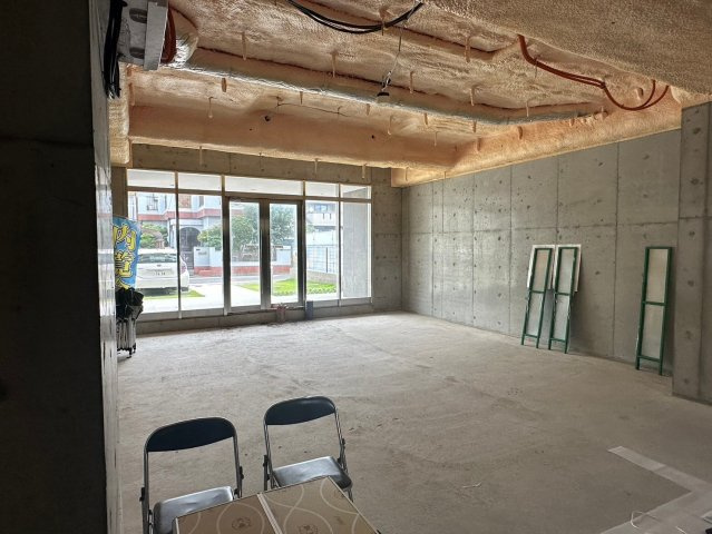 NEUA NARUMIの内装