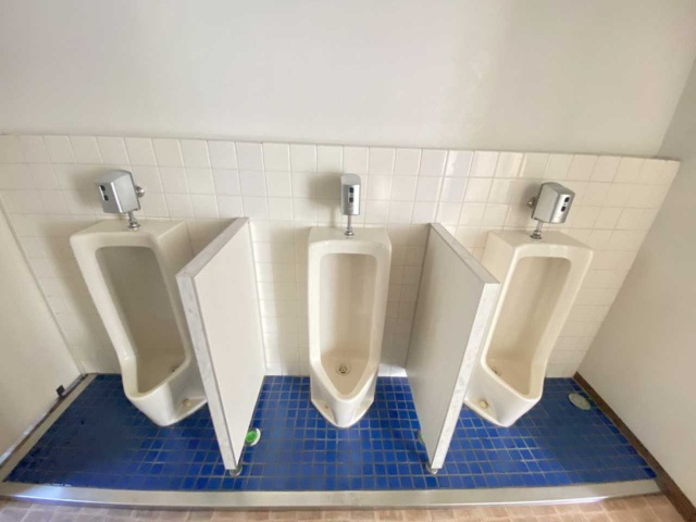 鈴彦ビルのトイレ