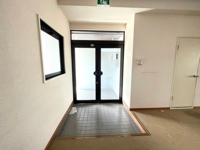 平針サンシャインの玄関