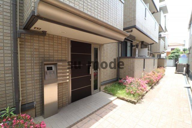 スタティオ正雀のエントランス