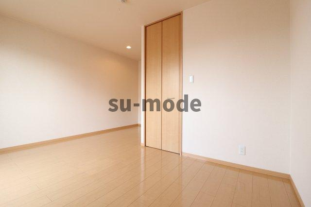 スタティオ正雀の洋室