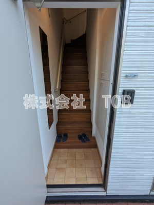 【玄関】 | ミハス南烏山 | ※クリーニング中の撮影※