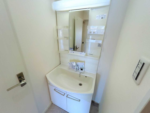 マンション泉の洗面所