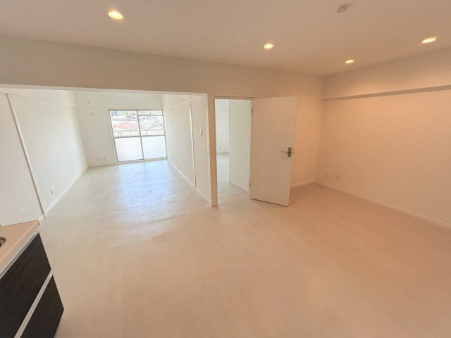 マンション泉の居間・リビング