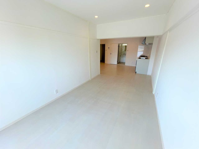 マンション泉の居間・リビング