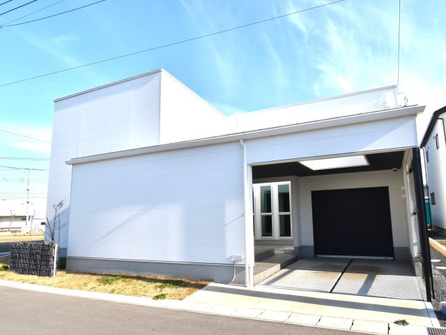 ソトに閉じて、ウチに開く。本物を知るあなただけに