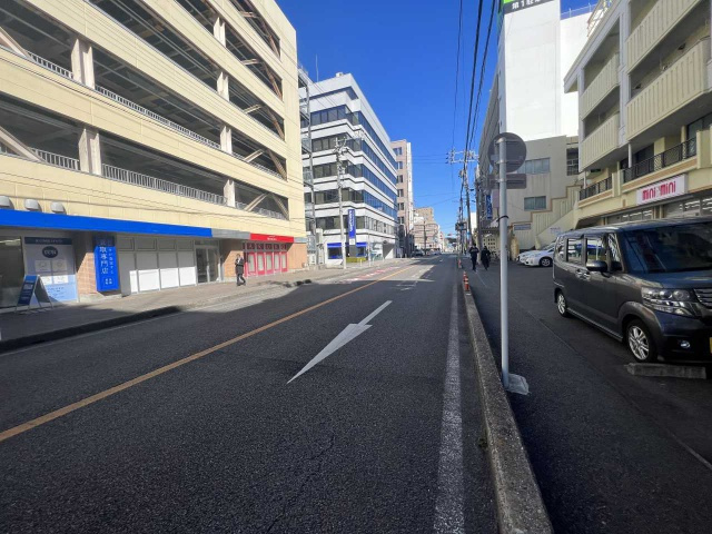 若宮町 にしきビルの駐車場