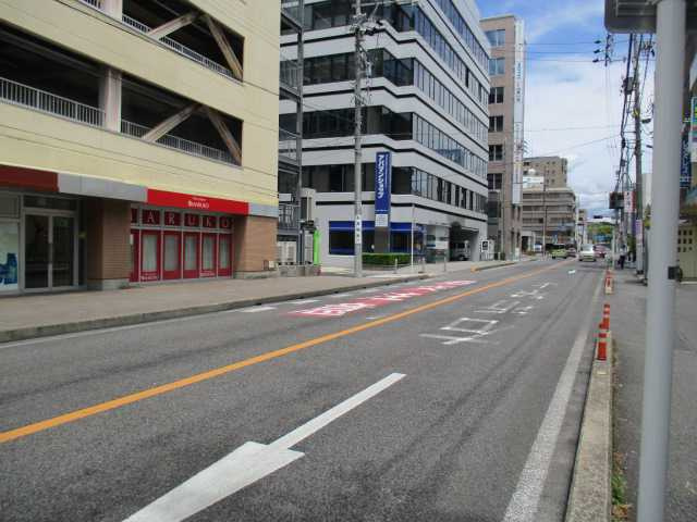 若宮町 にしきビルの駐車場