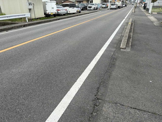 日之出ビルの駐車場