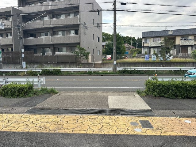 緑区亀が洞1丁目貸店舗・事務所の周辺