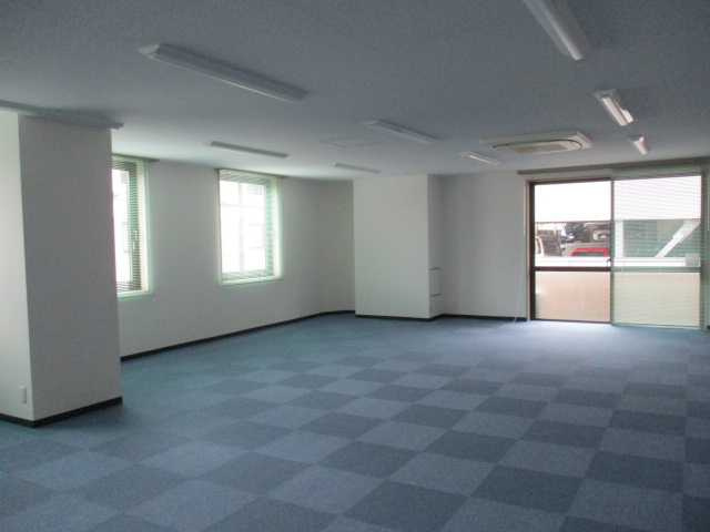 西町 金井ビルのロビー