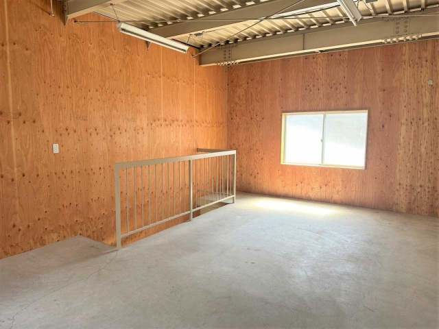 鳴海町字向田事務所のその他