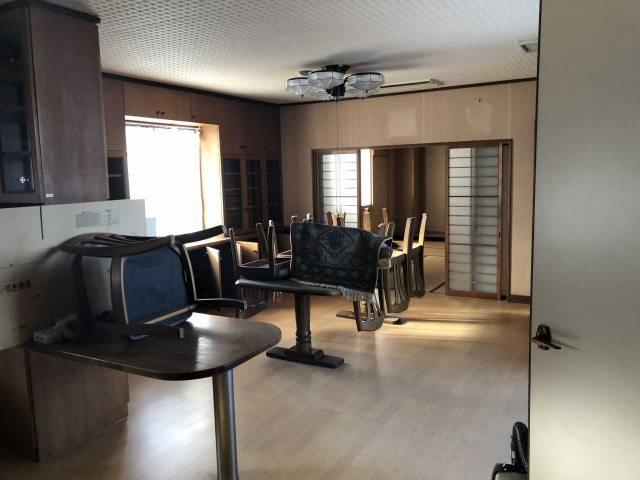 若宮町 中村ビルの内装