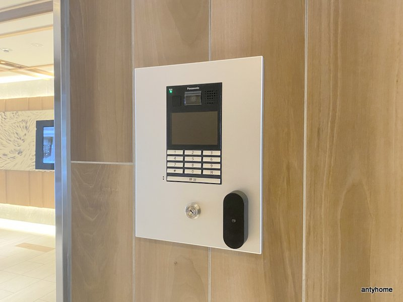 コンフォリア新梅田　仲介手数料無料のセキュリティ