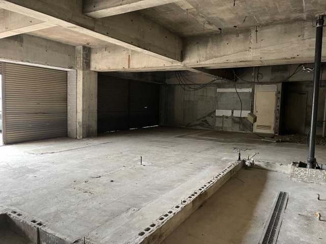 ハピネス山之手の駐車場