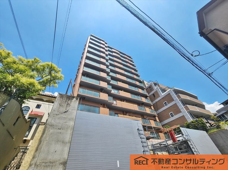 セトルコート山御影の外観