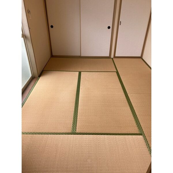 エスポワール田寺の和室