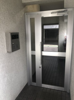 【エントランス】