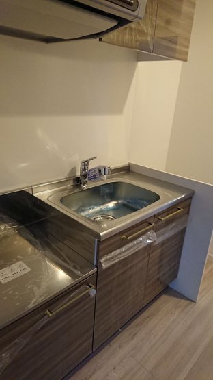 【キッチン】 | リバティR天神 2 | 別号室の写真になります。現況優先。